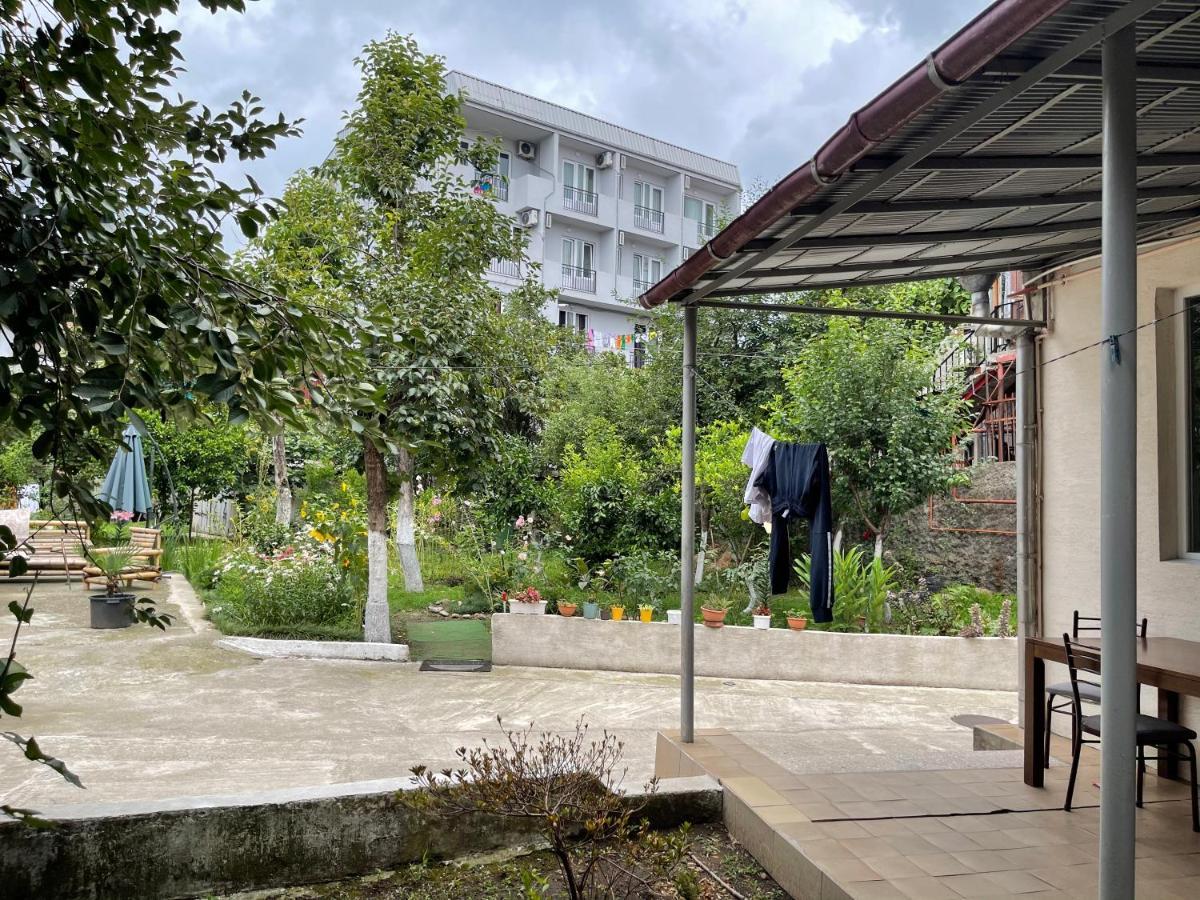 Batumi Summer Hotel Bagian luar foto