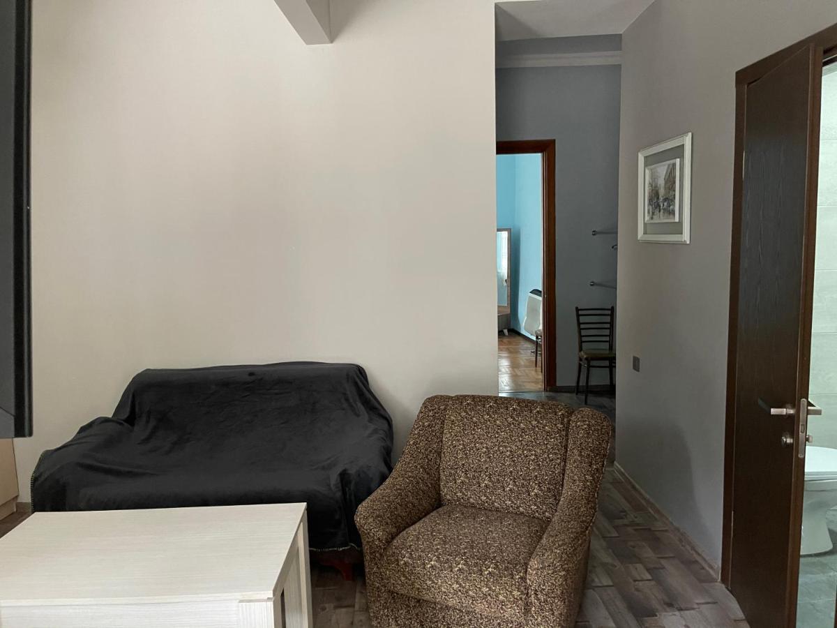 Batumi Summer Hotel Bagian luar foto