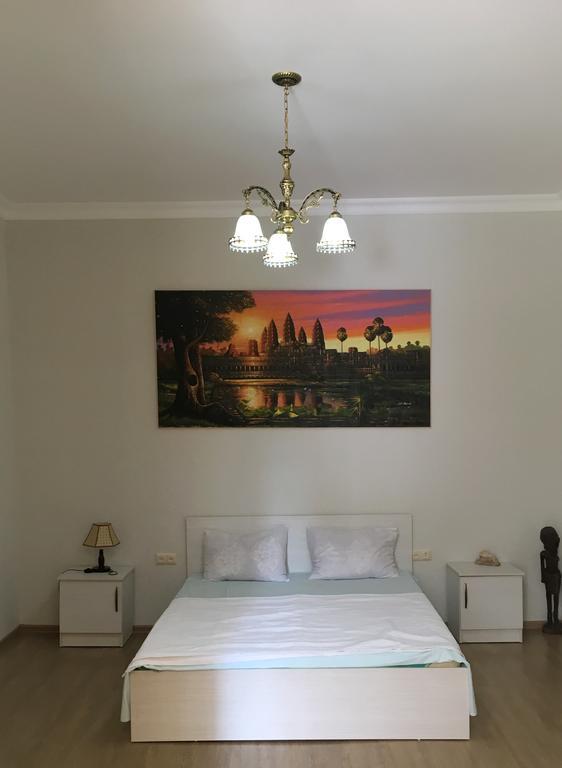 Batumi Summer Hotel Bagian luar foto
