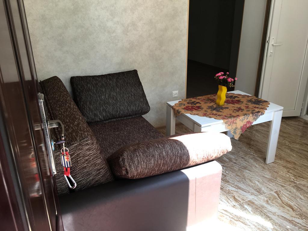 Batumi Summer Hotel Bagian luar foto
